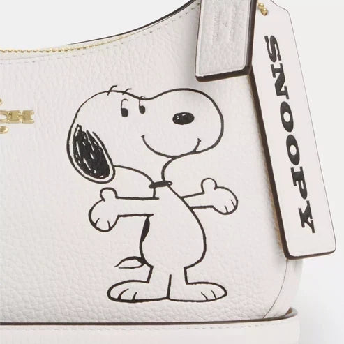 Peanuts Teri Snoopy Shoulder Bag