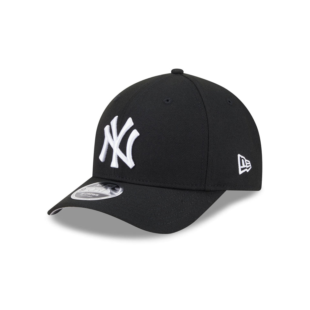 New York Yankees Black Authentic Collection 9FORTY M-Crown Snapback Hat