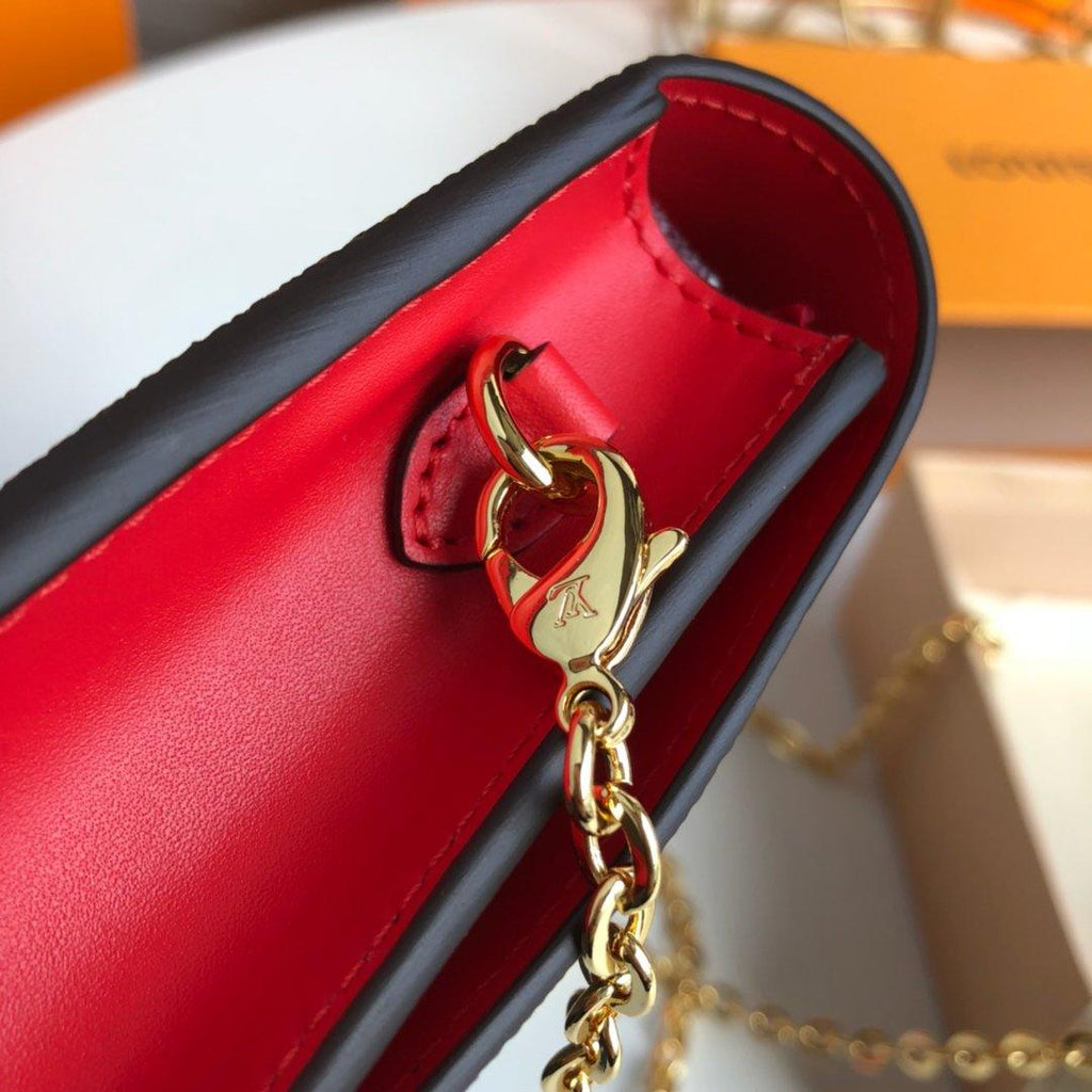 Louis Vuitton flore chain wallet