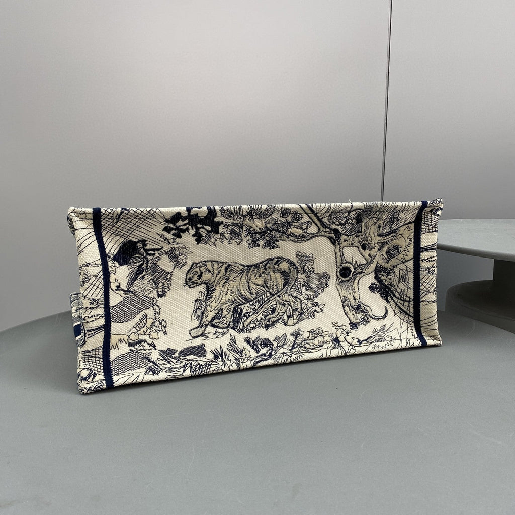 Dior Book Tote Large Blue Toile de Jouy Embroider - 42 x 35 x 18.5 cm
