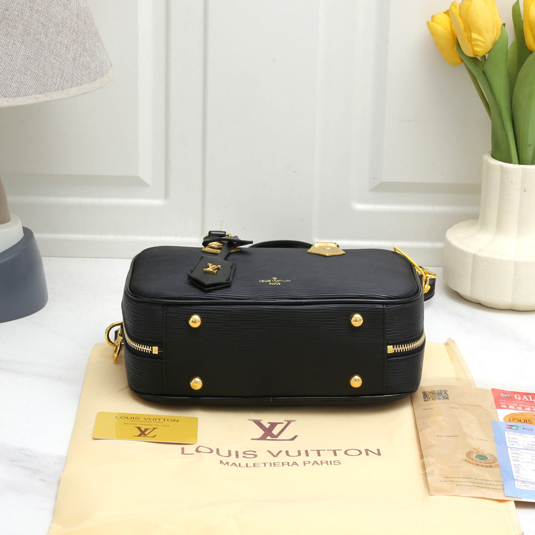Louis Vuitton LV Trend Tote Bag Black 26x10x16cm