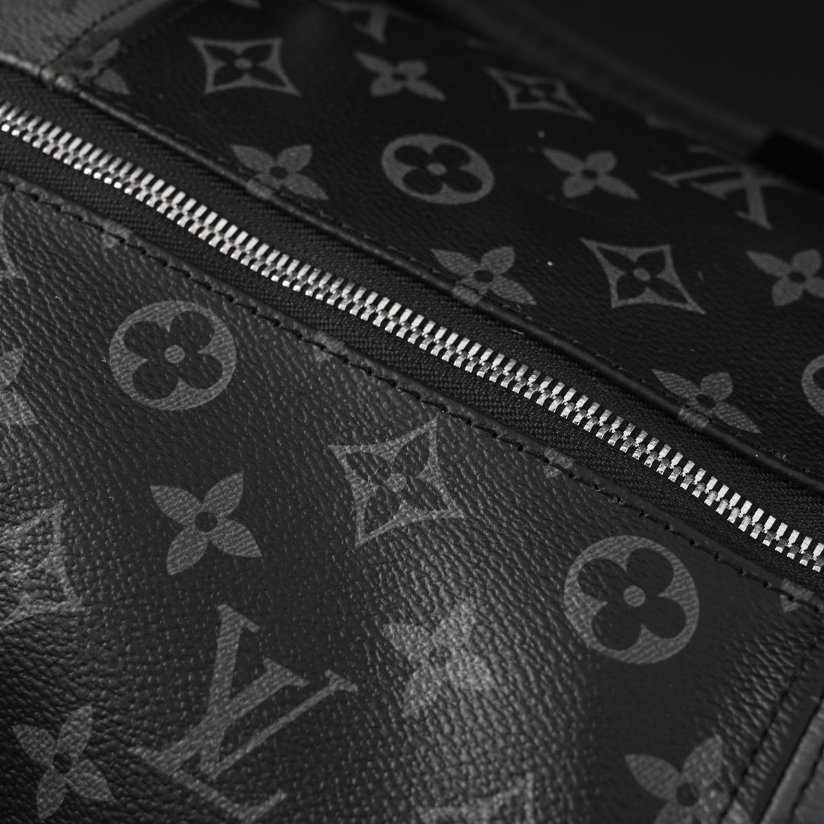 Louis Vuitton Keepall Bandoulière 45 Monogram Eclipse