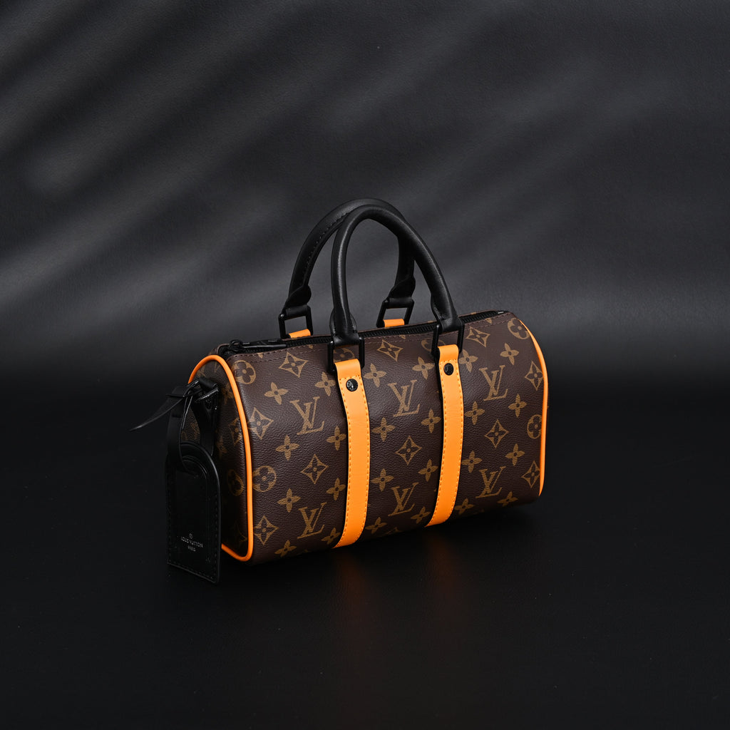 Louis Vuitton Keepall Bandoulière 50 – Monogram Canvas with Neon Orange Trim