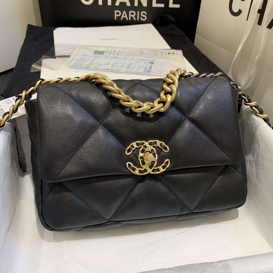 CHANEL 19 Small Flap Bag Black