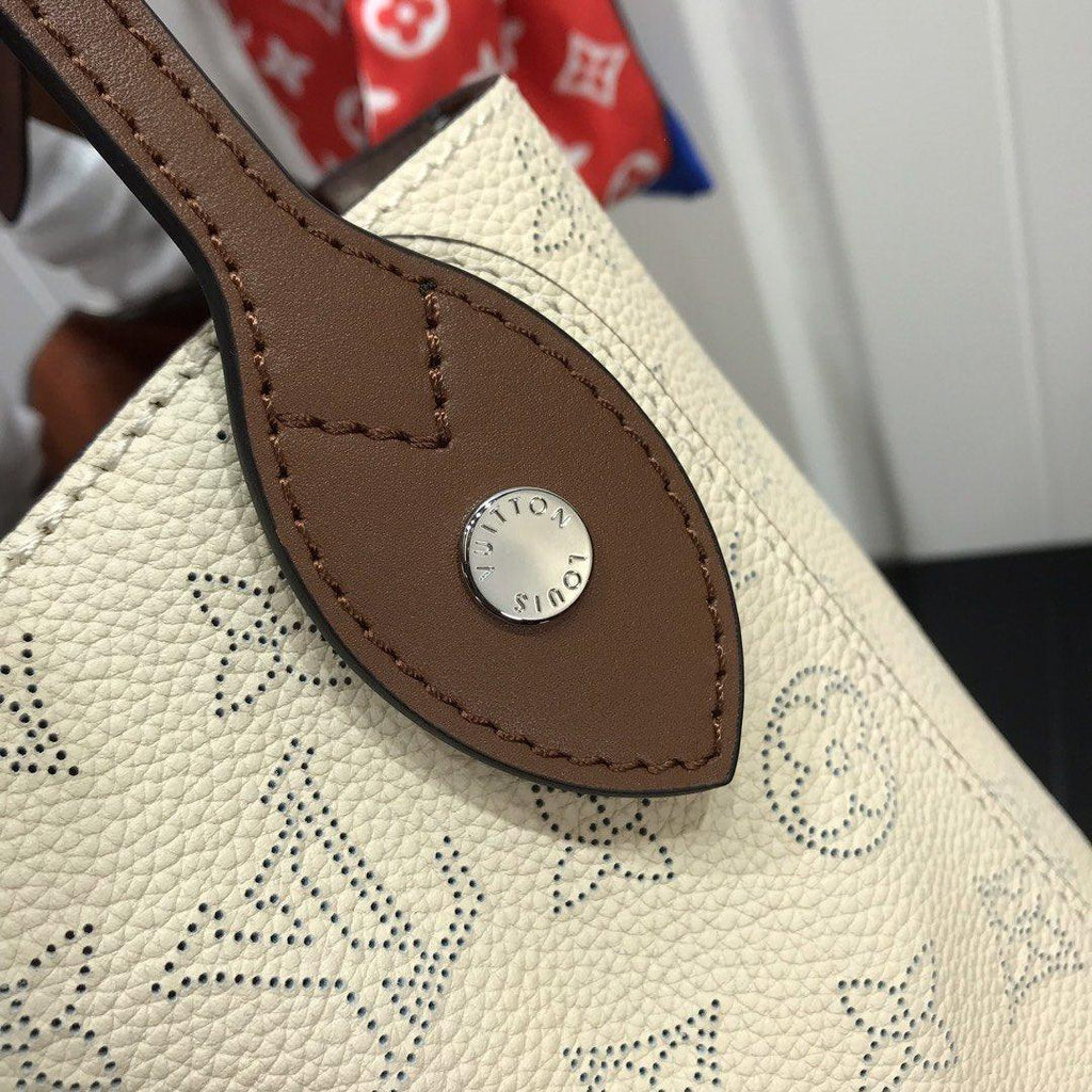 LV HINA PM
